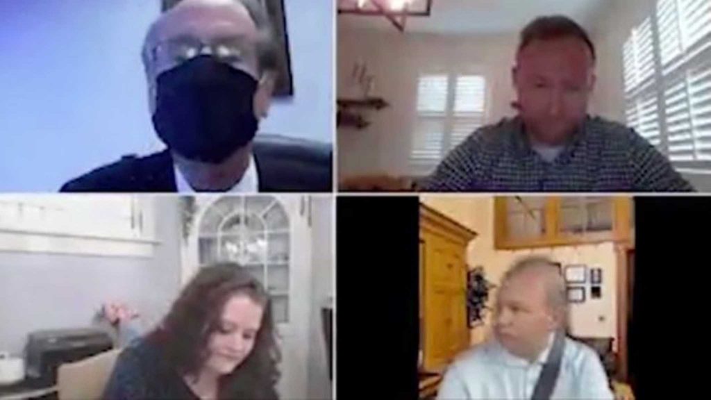 ΗΠΑ: Γερουσιαστής βάζει ψεύτικο φόντο στο zoom meeting για να μην φανεί ότι οδηγεί! (βίντεο)