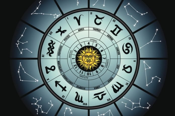 Αυτοί είναι οι έξι πιο ιδανικοί συνδυασμοί ζωδίων για την… κρεβατοκάμαρα