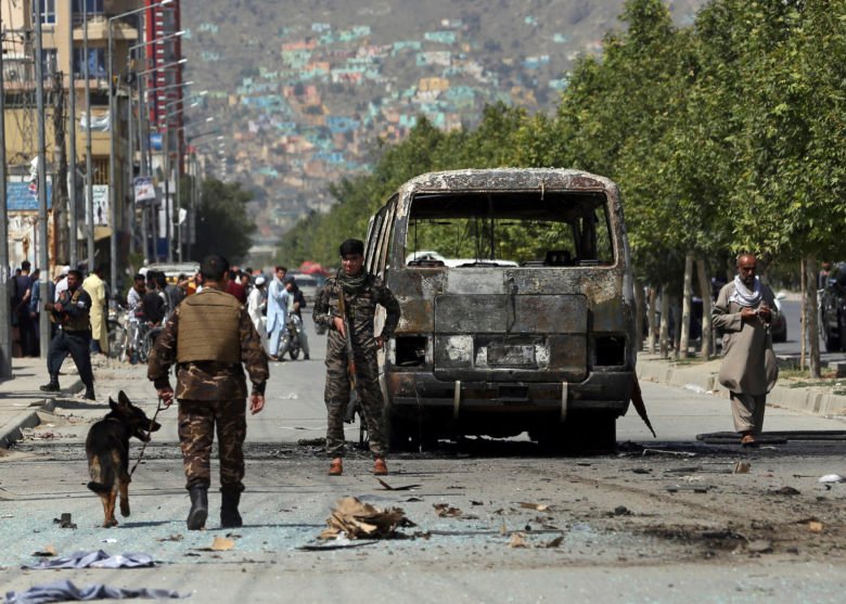 Αφγανιστάν: Λεωφορείο επλήγη από βόμβα – Τουλάχιστον 11 άνθρωποι σκοτώθηκαν
