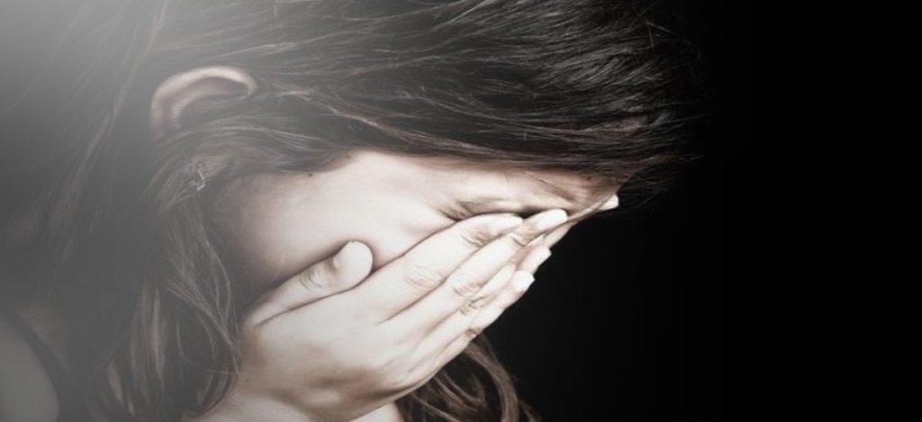 Κόρινθος: Ενώπιον του ανακριτή ο 45χρονος που παρενοχλούσε σεξουαλικά την κόρη του (βίντεο)