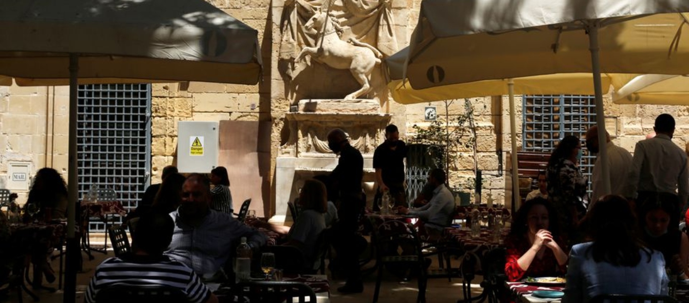 Επιστροφή στην κανονικότητα για την Μάλτα – Λειτουργεί ξανά η εστίαση