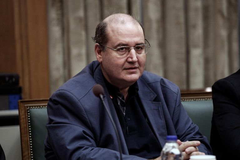 Ν.Φίλης: «Ο Τσίπρας με έδιωξε από το υπουργείο – Ο ΣΥΡΙΖΑ πρέπει να διαχωρίσει κράτος και εκκλησία»