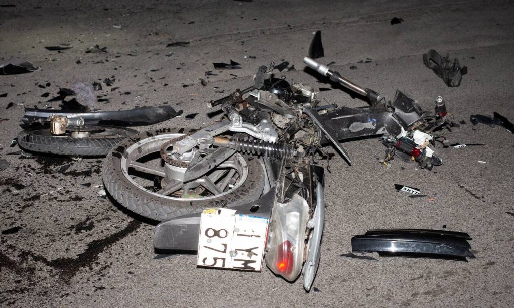 Τροχαίο στο Ίλιον: Μηχανή παρέσυρε 10χρονο μαθητή – Διαμαρτυρία γονέων για τα ανύπαρκτα φανάρια