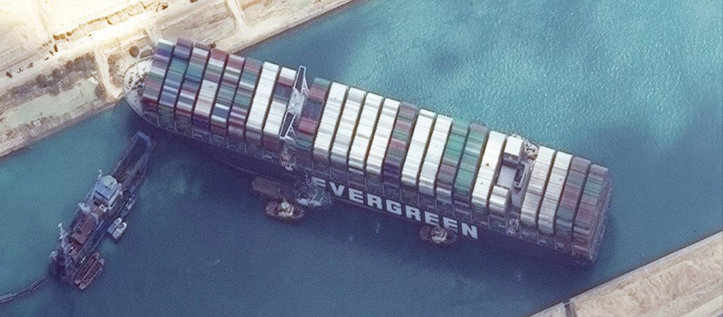 Υπόθεση Ever Given: Η ασφαλιστική δεν πληρώνει τα 600 εκατ. δολάρια για το «μπλοκάρισμα» στη Διώρυγα του Σουέζ