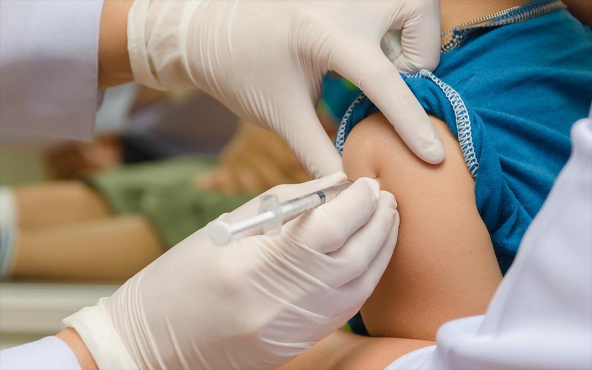 Θ.Κοντογεώργης: «Η κυβέρνηση είναι έτοιμη να προχωρήσει στον εμβολιασμό των παιδιών 12-15 ετών»