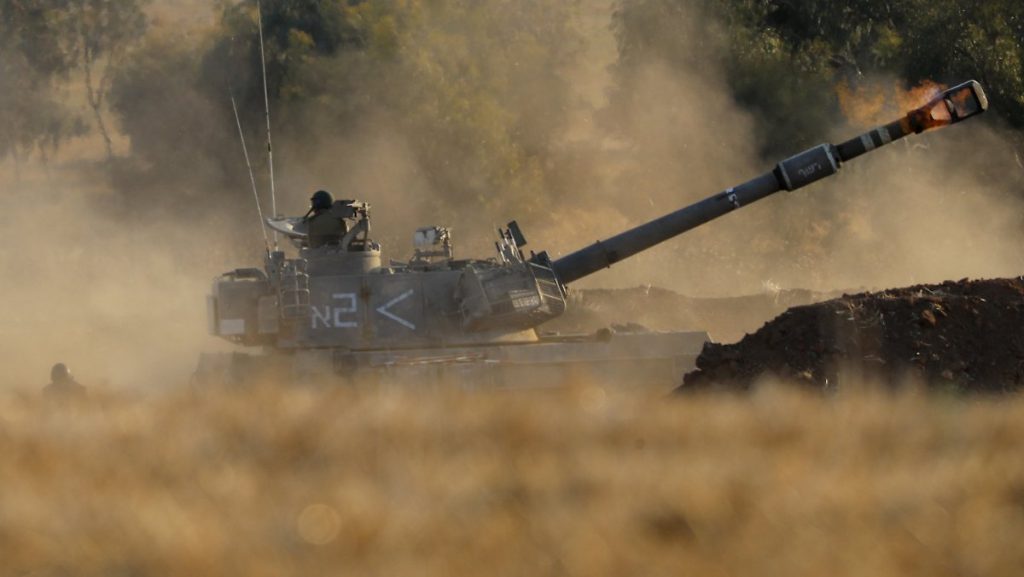 Διαψεύδει την εισβολή στην Γάζα το Ισραήλ: Νέες σφοδρές μάχες – H Χαμάς κτύπησε με πυραύλους σημαντικούς στόχους (upd)