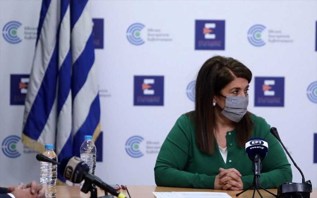 Β.Παπαευαγγέλου: «Η αλλαγή εμβολίου στη δεύτερη δόση έχει περισσότερες πιθανότητες για παρενέργειες»