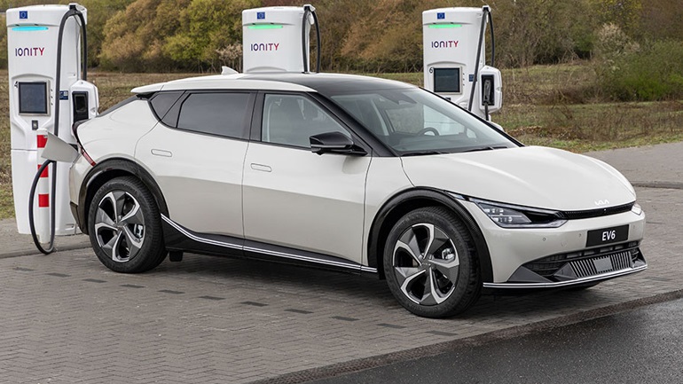 Kia EV6: Προηγμένες τεχνολογίες και οδηγική απόλαυση