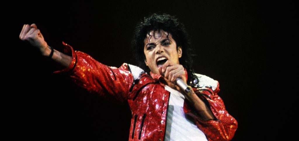 Οι θεωρίες συνωμοσίας για διάσημους τραγουδιστές: Η σκηνοθεσία θανάτων (βίντεο)