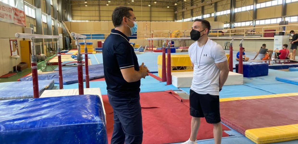 Α.Τσίπρας σε Λ.Πετρούνια: «Mας έχεις χαρίσει πολλές στιγμές χαράς και συγκίνησης» (βίντεο)