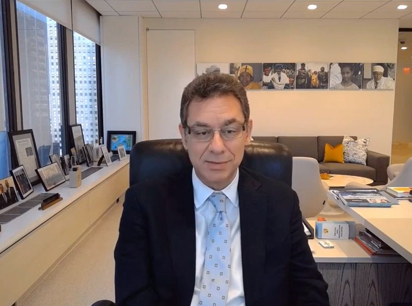 Α.Μπουρλά: «Χάπι για τον κορωνοϊό μετά το καλοκαίρι – Εμβόλιο για νέες παραλλαγές σε 100 μέρες»