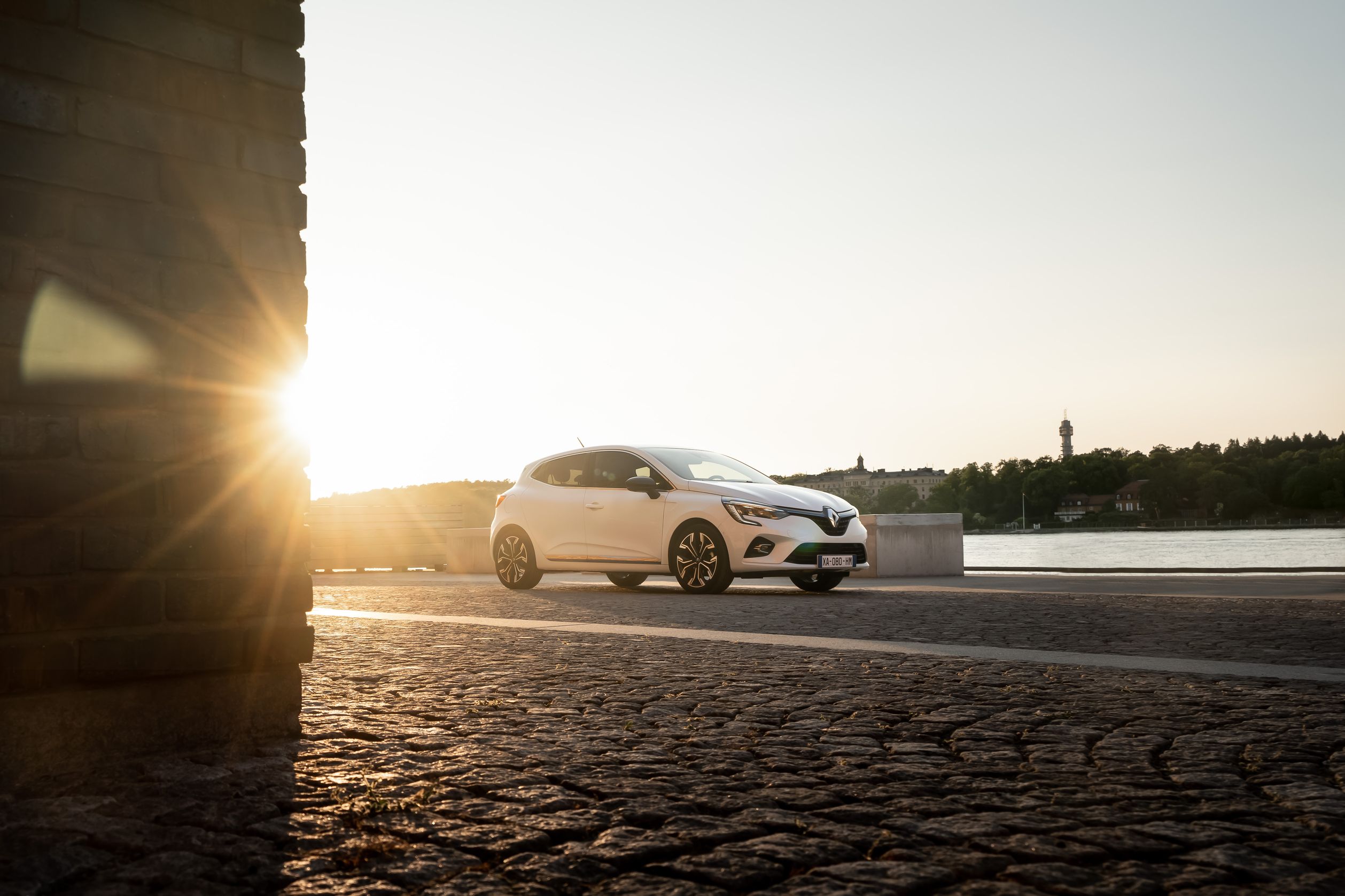 Νέες τιμές από τη Renault και δώρο το LPG για το νέο CLIO