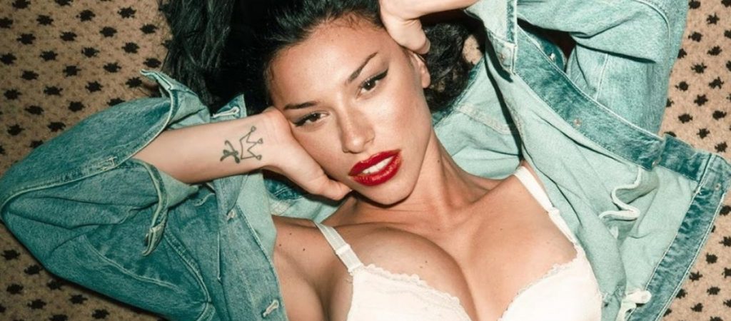 «Τέλος» το… μελαχρινό για την Ε.Στεριανού – Έγινε ξανθιά και προκαλεί «εγκεφαλικά» (φώτο)