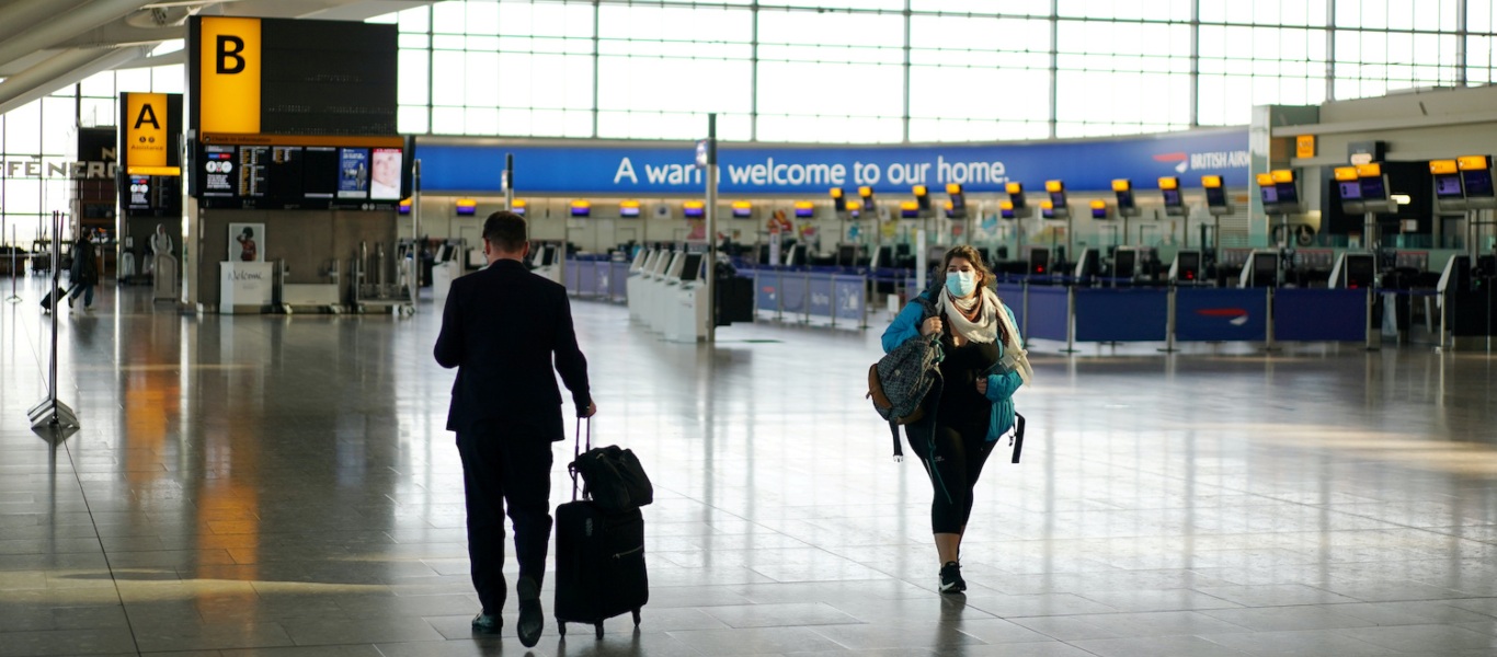 Επικεφαλής British Airways και αεροδρομίου Χίθροου: «Να μπει στην “πράσινη” λίστα και η Ελλάδα»