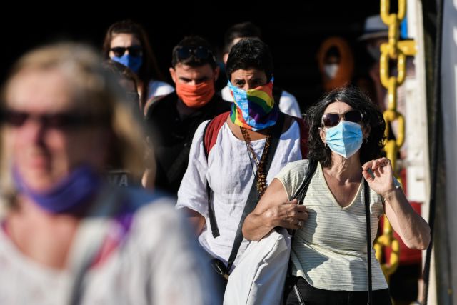 «Σαφάρι» πάλι αύριο από τις αρχές για τις μάσκες – Στο Τέξας τις έχουν καταργήσει και δεν πεθαίνει κανένας!