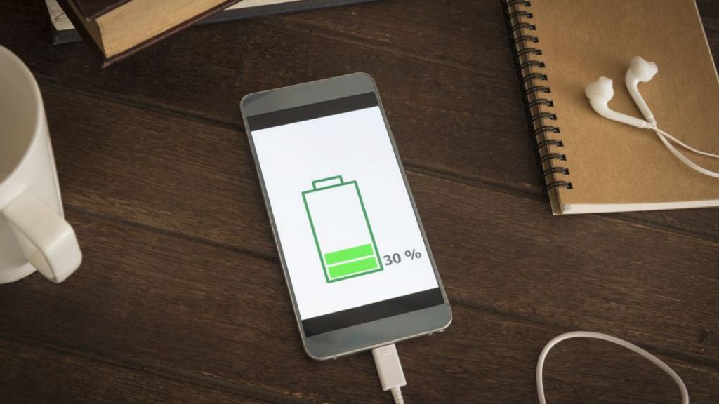 Αυτό πρέπει να το ξέρεις: Να πόσο κοστίζει η φόρτιση του κινητού για έναν χρόνο