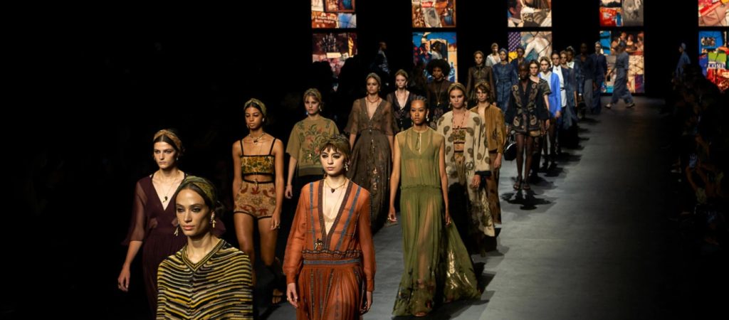 Στο Καλλιμάρμαρο Στάδιο θα φιλοξενηθεί το πολυσυζητημένο ντεφιλέ του Dior