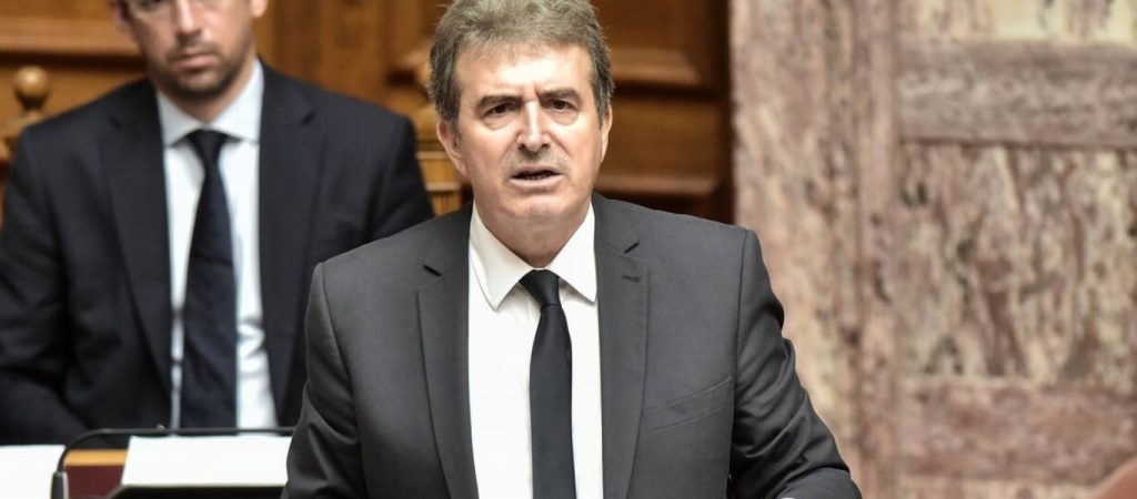 Μ.Χρυσοχοΐδης: Παρέδωσε ονόματα και διευθύνσεις 500 ποινικών στον Άρειο Πάγο