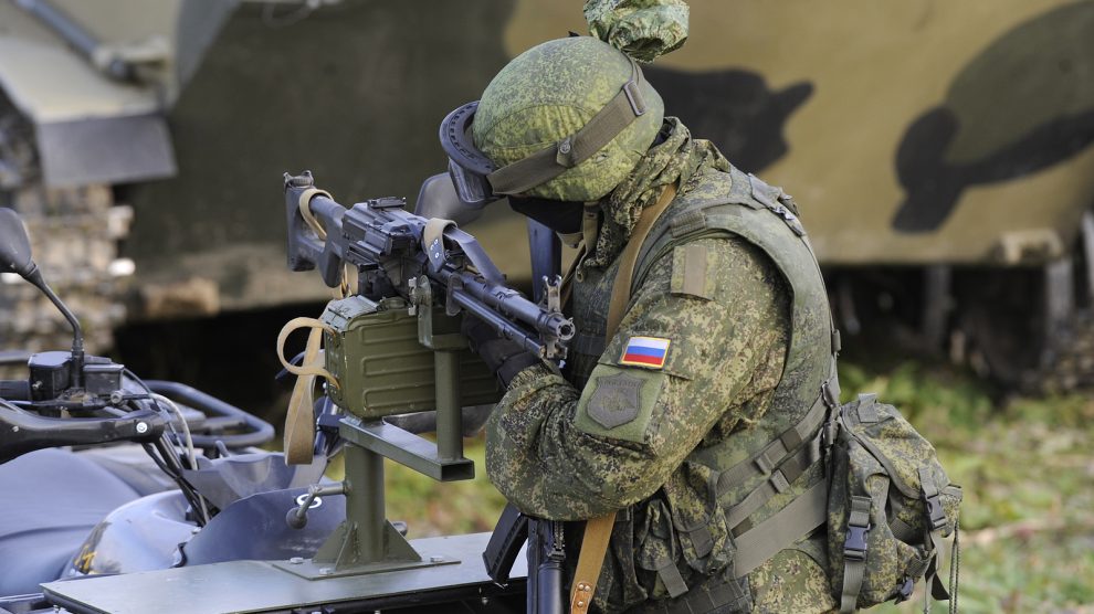 Ρωσία – ΗΠΑ: Δύο μηνύματα προσέλκυσης εθελοντών για τις ένοπλες δυνάμεις – Χαοτική η διαφορά