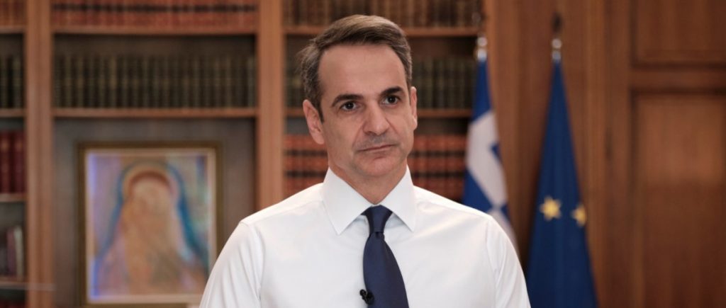 Στο «Μακεδονία» ο Κ.Μητσοτάκης για τα εγκαίνια των 14 αεροδρομίων – Δείτε live εικόνα (βίντεο)