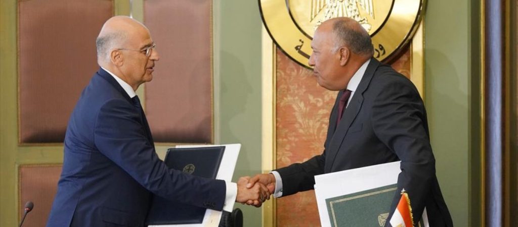 Ν.Δένδιας: Συναντήθηκε στο Κάιρο με τον Σάμεχ Σούκρι – Όσα συζήτησαν