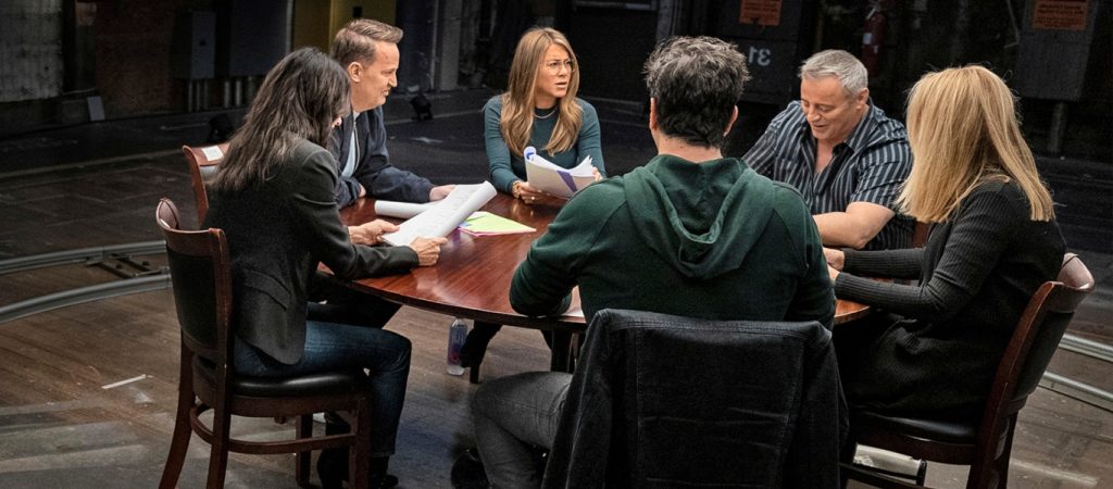 Τα γερασμένα «Φιλαράκια» επέστρεψαν και απογοήτευσαν το κοινό τους! (βίντεο)