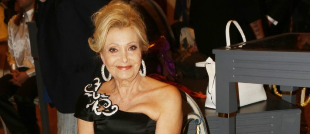 Δύσκολες ώρες για την αγαπημένη ηθοποιό Ν.Γκίνη (φωτο)