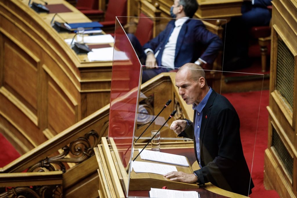 Γ.Βαρουφάκης: «Το ν/σ για τη συνεπιμέλεια αποτελεί μαύρη σελίδα»