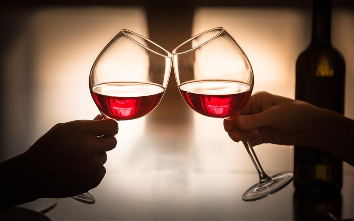 Όσα πρέπει να ξέρετε για το κόκκινο κρασί – Τα οφέλη για την καρδιά