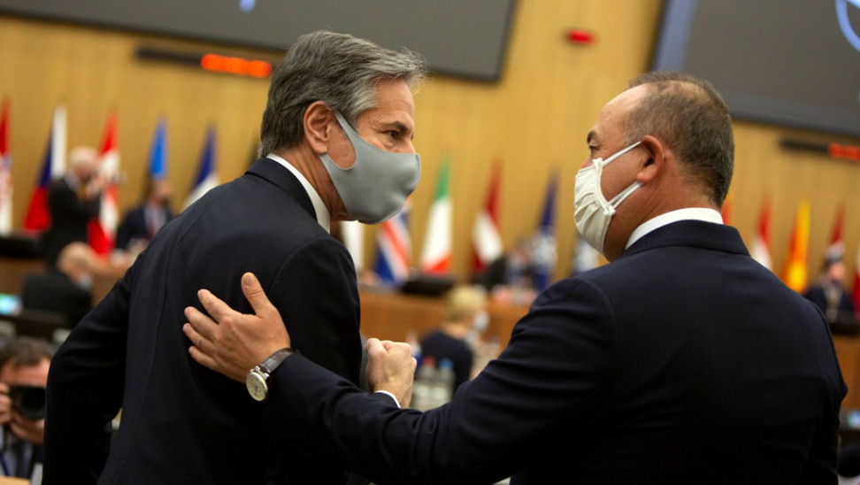 Αιφνιδιαστική επικοινωνία Α.Μπλίνκεν-Μ.Τσαβούσογλου: Μίλησαν για τα ελληνοτουρκικά πίσω από την πλάτη της Ελλάδας