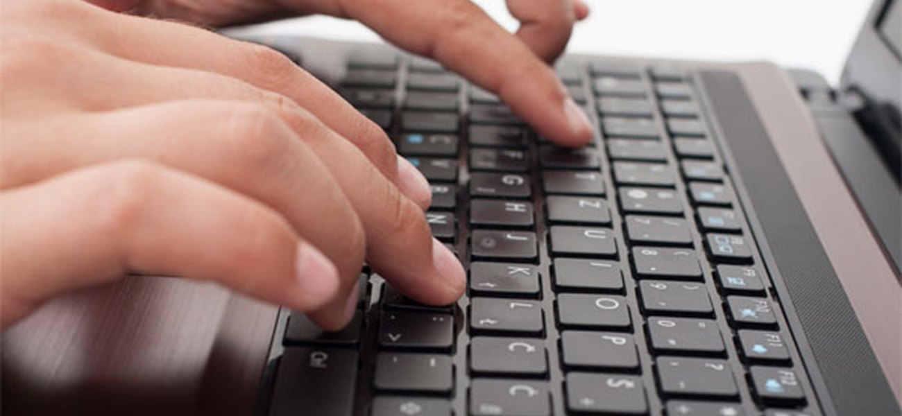 Χειροπέδες σε δύο άτομα για πορνογραφία ανηλίκων από τη Διεύθυνση Δίωξης Ηλεκτρονικού Εγκλήματος