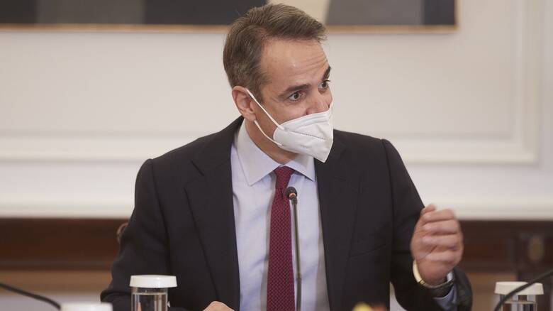 Ευρεία σύσκεψη υπό τον Κυριάκο Μητσοτάκη για τον επιχειρησιακό σχεδιασμό της πυροσβεστικής