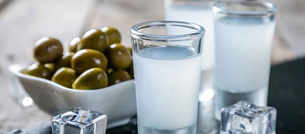 Διεθνής συμφωνία για την έγκριση του ούζου και του τσίπουρου – Αναγνωρίστηκαν ως ΠΓΕ