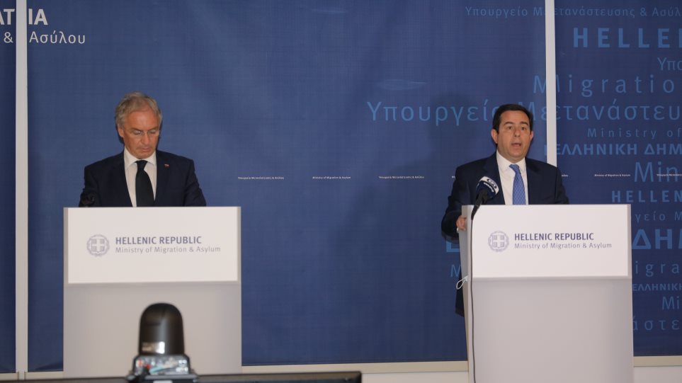 Μηταράκης: «Δεν γίνεται πέντε νησιά να σηκώνουν όλο το βάρος στο Μεταναστευτικό»