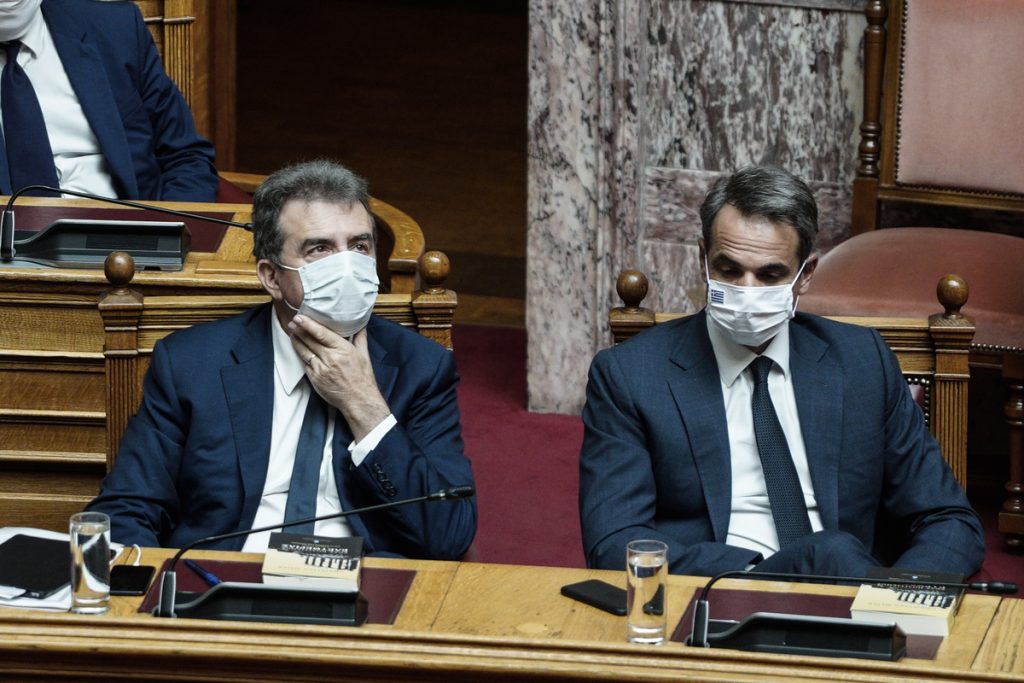 Δημοσκόπηση «ράπισμα» στην κυβέρνηση: Οι Έλληνες δεν αισθάνονται ασφαλείς – Δυσαρέσκεια και για πανδημία-εργασιακά