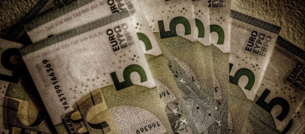 «Έρχεται» μικρή αύξηση όλων των συντάξεων – Πότε θα δοθεί