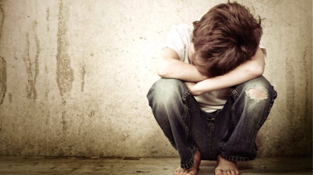 Σε αργία τέθηκε ο δάσκαλος που έστελνε ερωτικά μηνύματα σε κορίτσια κάτω των 10 ετών