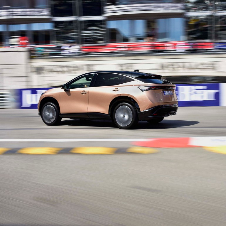 Στους δρόμους του Μονακό η πρώτη βόλτα του ηλεκτρικού Ariya