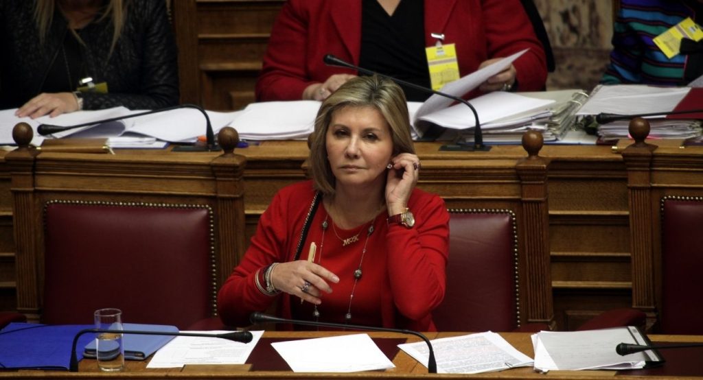 Ζ.Μακρή: Τι θα γίνει με τις απουσίες των μαθητών – Ποιες δεν θα «μετρήσουν»