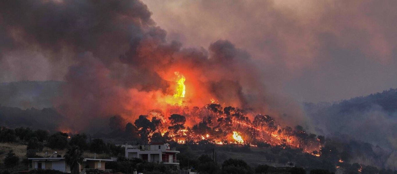 Οροθετήθηκαν οι φωτιές σε Μαγνησία & Ίσθμια – Δεν κάηκαν σπίτια (upd2)