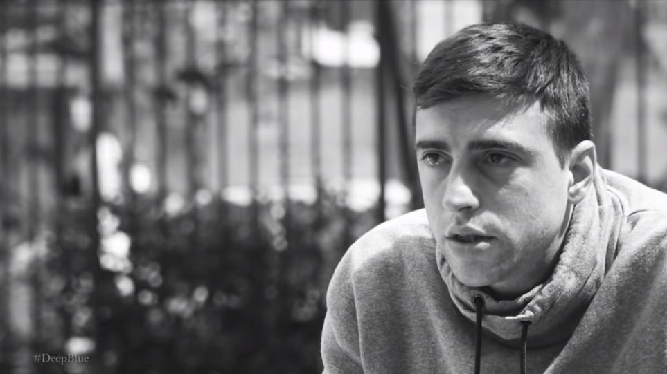 Συγκλονίζει ο ειδικός φρουρός που έσωσε 4χρονο παιδί στο Παλαιό Φάληρο – «Είναι σαν να είσαι σε ένα κενό» (βίντεο)