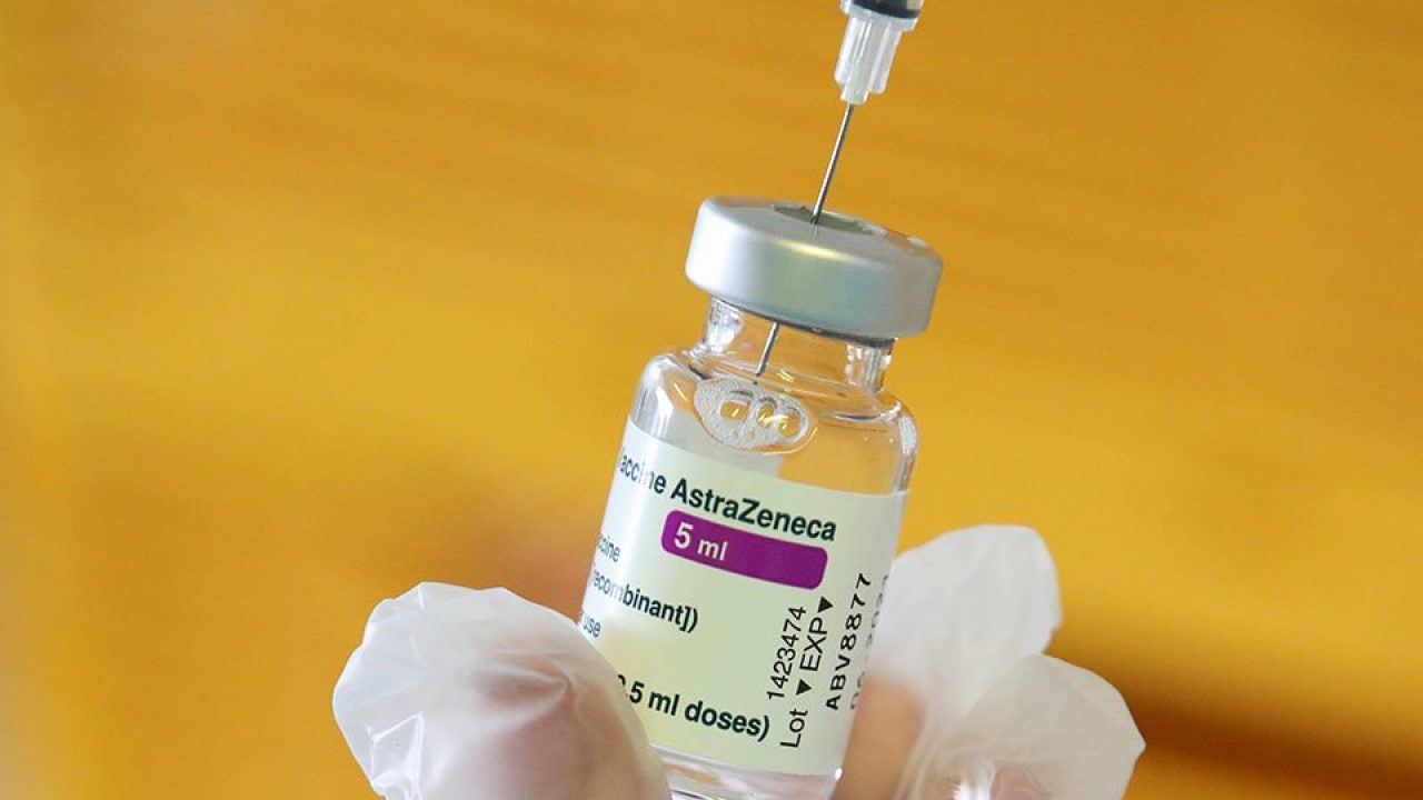 Νεκρή η 44χρονη που υπέστη θρόμβωση μετά από εμβολιασμό με AstraZeneca – Προχώρησαν στην αποσωλήνωσή της οι γιατροί