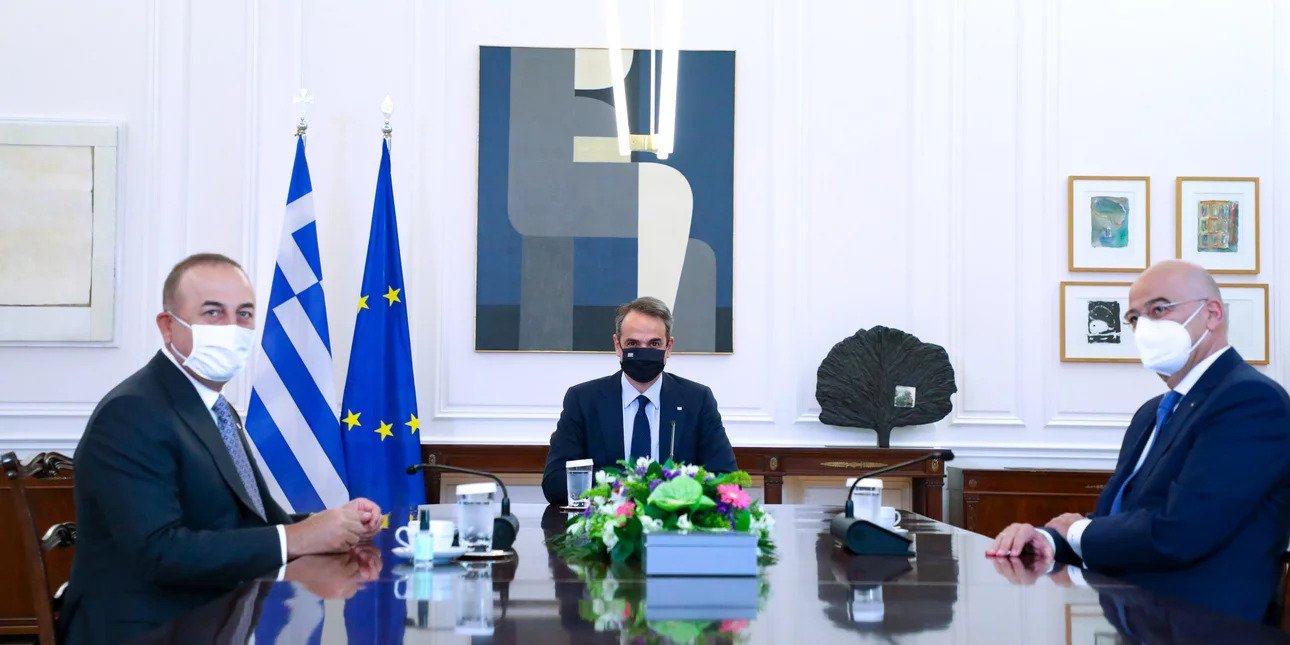 Με 51 παραβιάσεις του ΕΕΧ & δήλωση ότι «η Ελλάδα είναι παράνομη χώρα» υποδέχθηκε τον Μ.Τσαβούσογλου ο Κ.Μητσοτάκης!