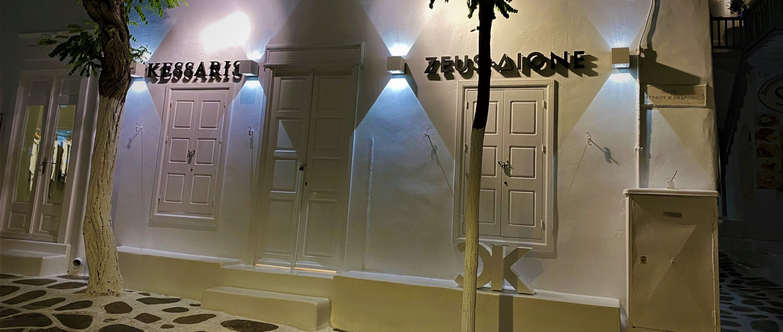 Στην πιο ακριβή «γωνία» της Ελλάδας άνοιξε υπερπολυτελή μπουτίκ η Zeus & Δione της Μαρέβας