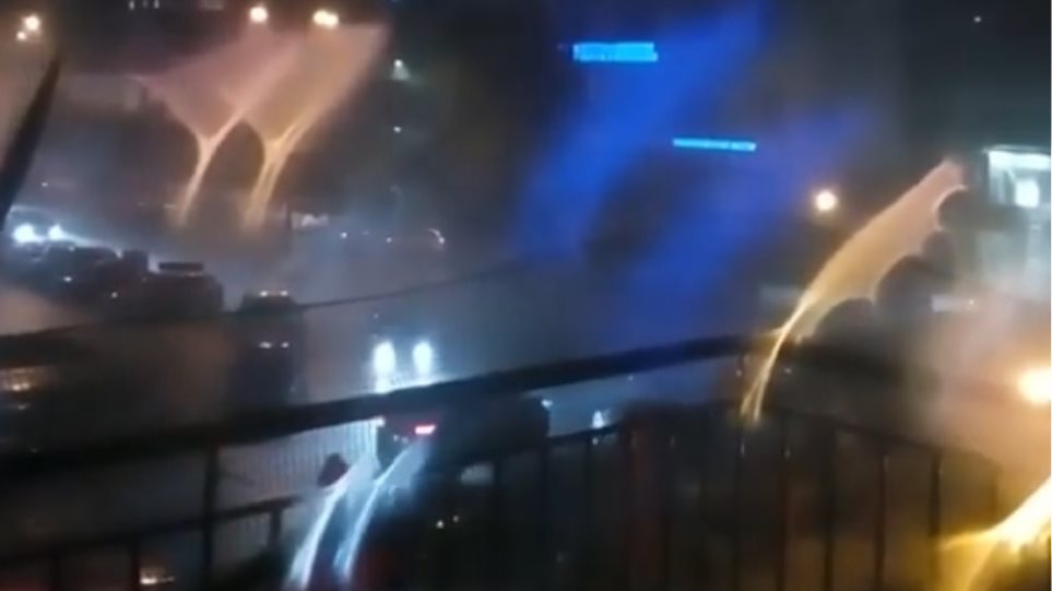 «Άνοιξαν» οι ουρανοί στην βορειοανατολική Αττική – Χαλάζι και καταιγίδες σε Θράκη και Μακεδονία (βίντεο)