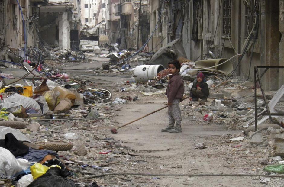 Συρία: Σχεδόν 500.000 άνθρωποι έχουν σκοτωθεί σε δέκα χρόνια πολέμου