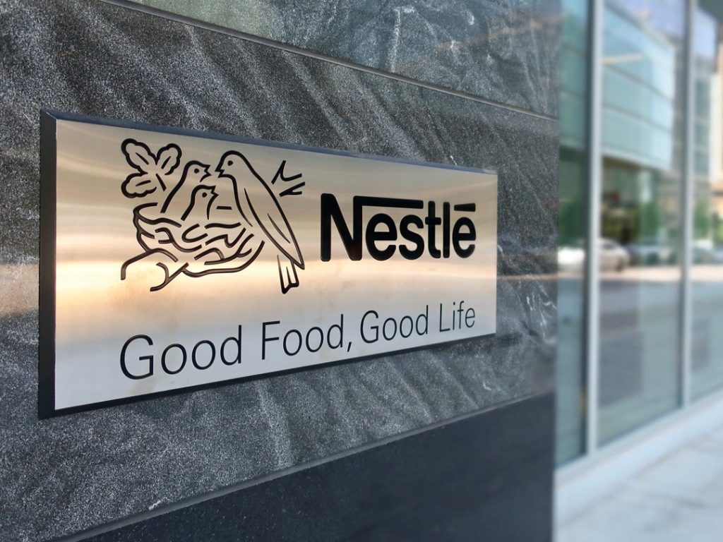 Financial Times: «Τα περισσότερα προϊόντα της Nestle δεν είναι υγιεινά»