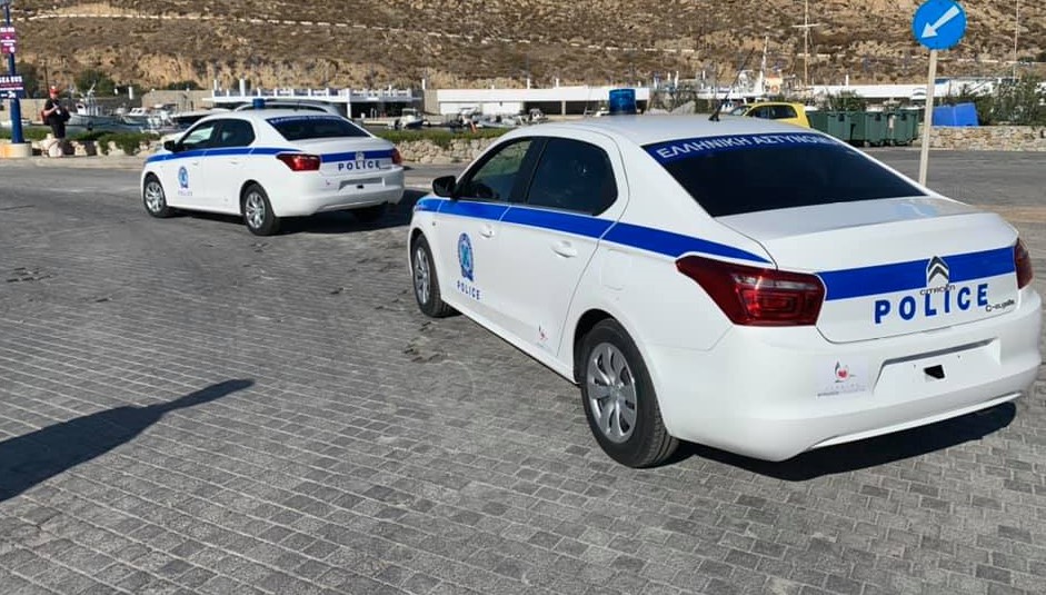 Μύκονος: Μπαράζ συλλήψεων για όπλα και ναρκωτικά – Μεγάλη επιχείρηση της ΕΛ.ΑΣ.