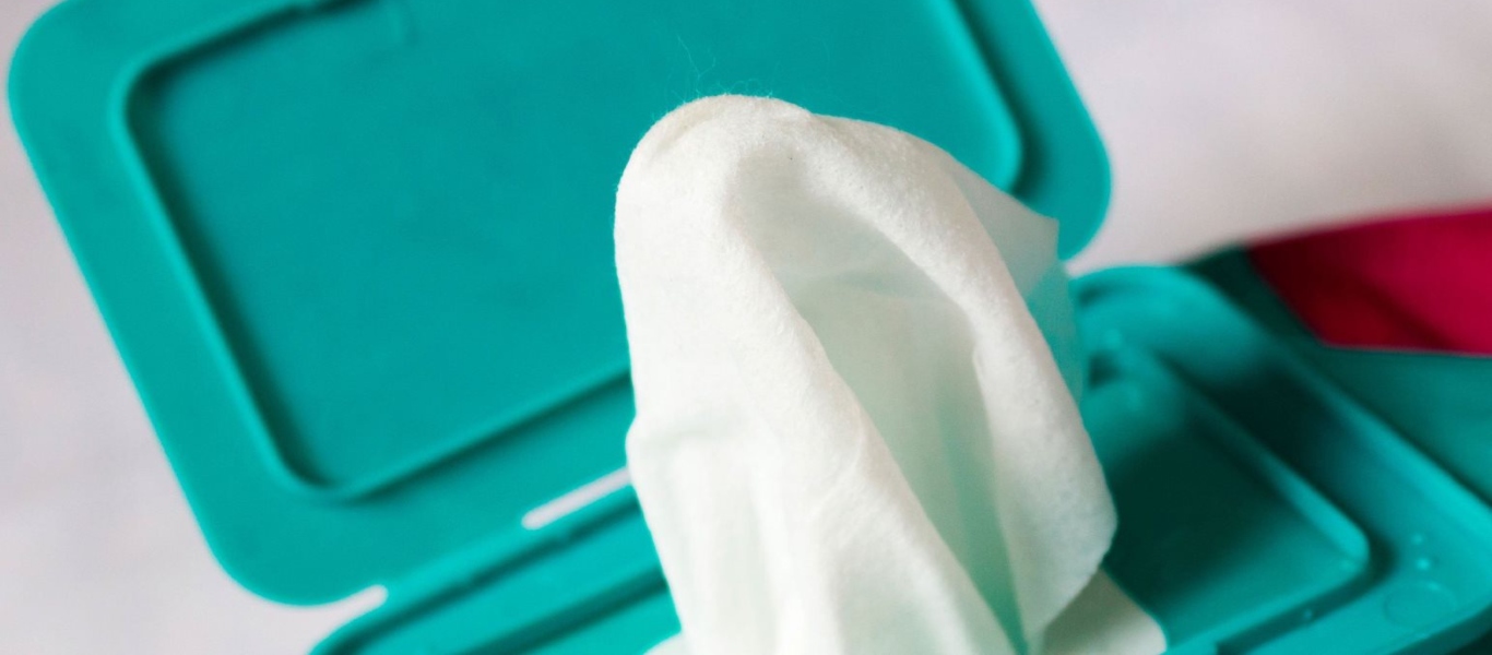 Το πανεύκολο κόλπο για να φτιάξετε μόνοι σας τα δικά σας μωρομάντηλα (βίντεο)