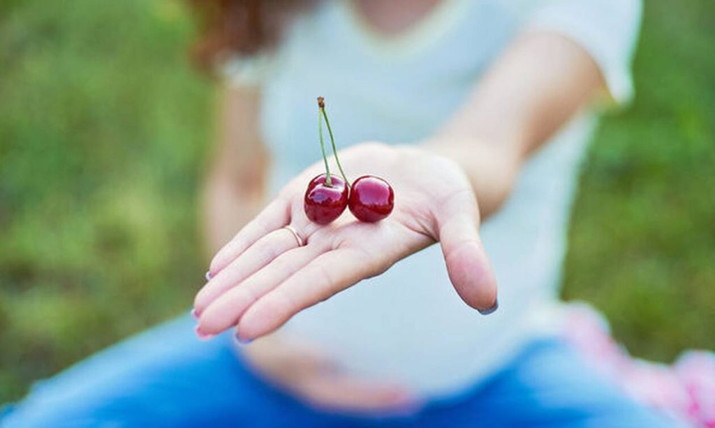 Εγκυμοσύνη: 10+1 λόγοι για να καταναλώνετε κεράσια